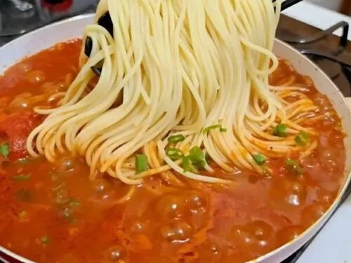 Macarrão ao Molho de Carne