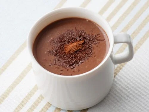 Chocolate Quente Cremoso Com Nescau