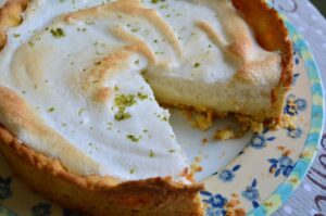Torta de Limão Simples com Massa de Biscoito de Maisena
