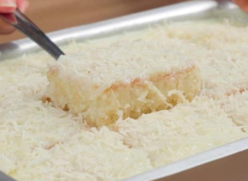 Bolo de Coco Gelado
