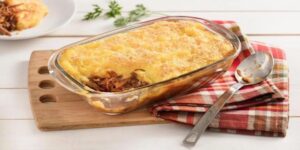 Escondidinho de Mandioca com Carne Seca