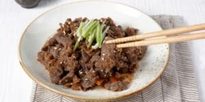 Bulgogi Tradicional Coreano com Carne Marinada