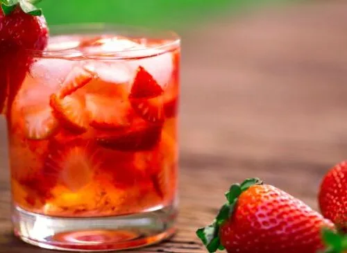 Caipirinha de Morango