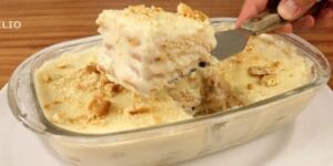 Pavê Tradicional com Camada de Chantilly