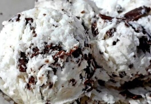 13 Receitas de Sorvete Fáceis e Cremosos Para Refrescar No Calor 3 Sorvete de Flocos Caseiro Cremoso