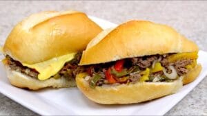 Carne Louca servida com pão