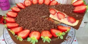 Torta Bombom de Morango