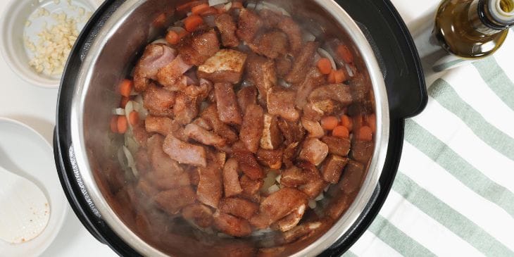 Saiba quais são as melhores carnes para cozinhar na panela de pressão