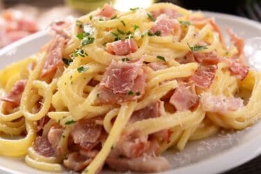 Macarrão à Carbonara
