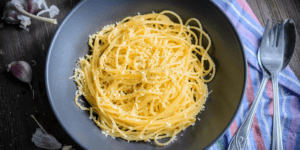 Macarrão Alho e Óleo Simples e Fácil