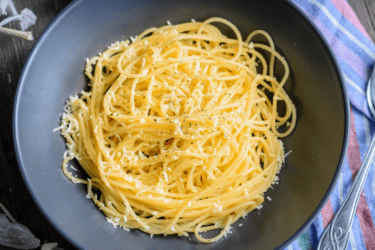 Macarrão Alho e Óleo Simples e Fácil