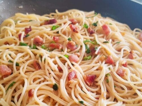 Macarrão Alho e Óleo com Bacon