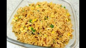 Recheio de frango desfiado cremoso, pronto para usar em tortas e empadas