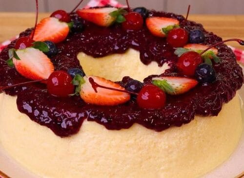 Pudim de Ricota com Frutas Vermelhas