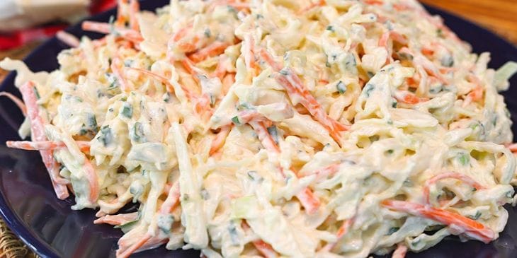 Salada de Repolho Cremosa