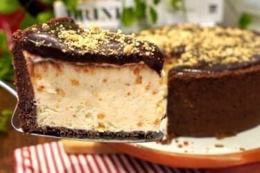 Torta de sorvete com paçoca e brigadeiro