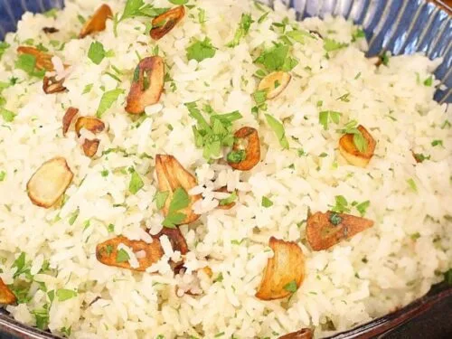 Arroz Alho e Óleo Soltinho com Alho Dourado na Manteiga