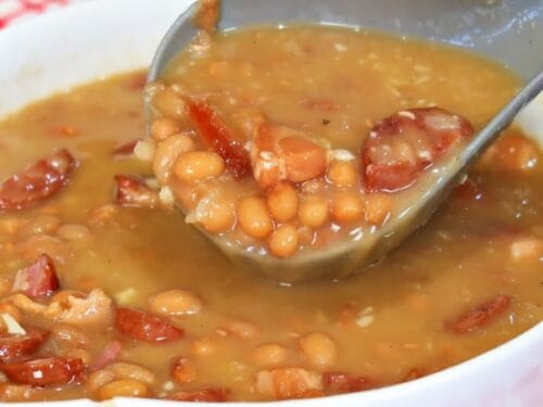 Feijão Simples com Bacon e Linguiça
