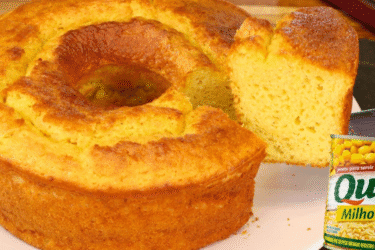 Bolo de Milho Super Fofinho feito com milho de latinha