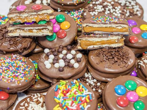 Alfajor Caseiro com Bolacha Maria e Doce de Leite: Delícia Simples e Irresistível