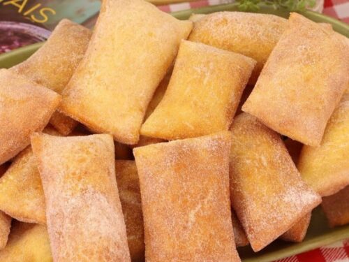 Bolinho Sapo Perfeito com Café