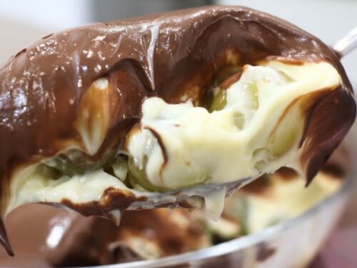 Bombom de Uva na Travessa com Leite Ninho