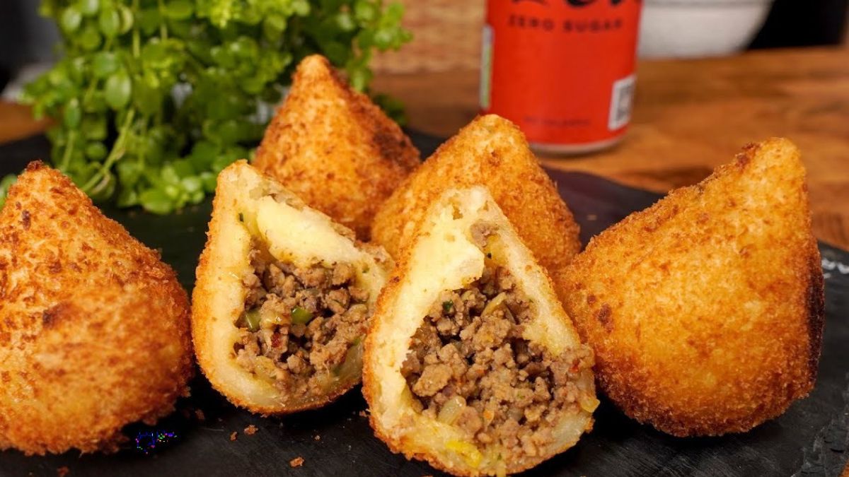 Coxinha com Massa de Mandioca Sem Farinha, Sequinha e Macia Por Dentro