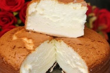 Bolo algodão sem farinha de trigo fofinho e leve