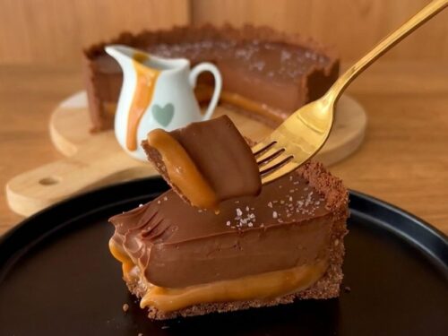 Torta de Chocolate com Caramelo (Incrível e Sem Forno!)