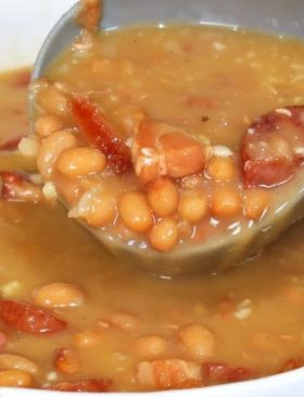 Prato de Feijão Simples com Bacon e Linguiça