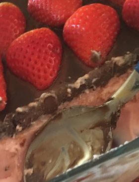 Mousse de morango com chocolate