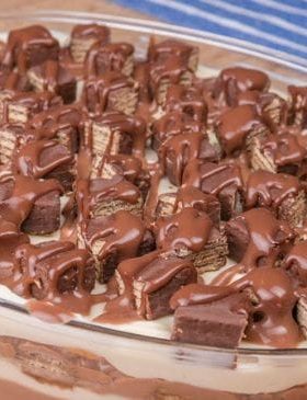 Pavê de Bis com Camadas de Creme e Brigadeiro