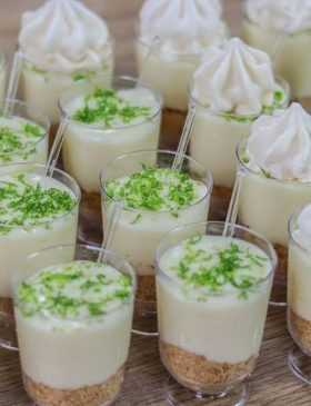 Torta de Limão no Copinho cremosa e refrescante